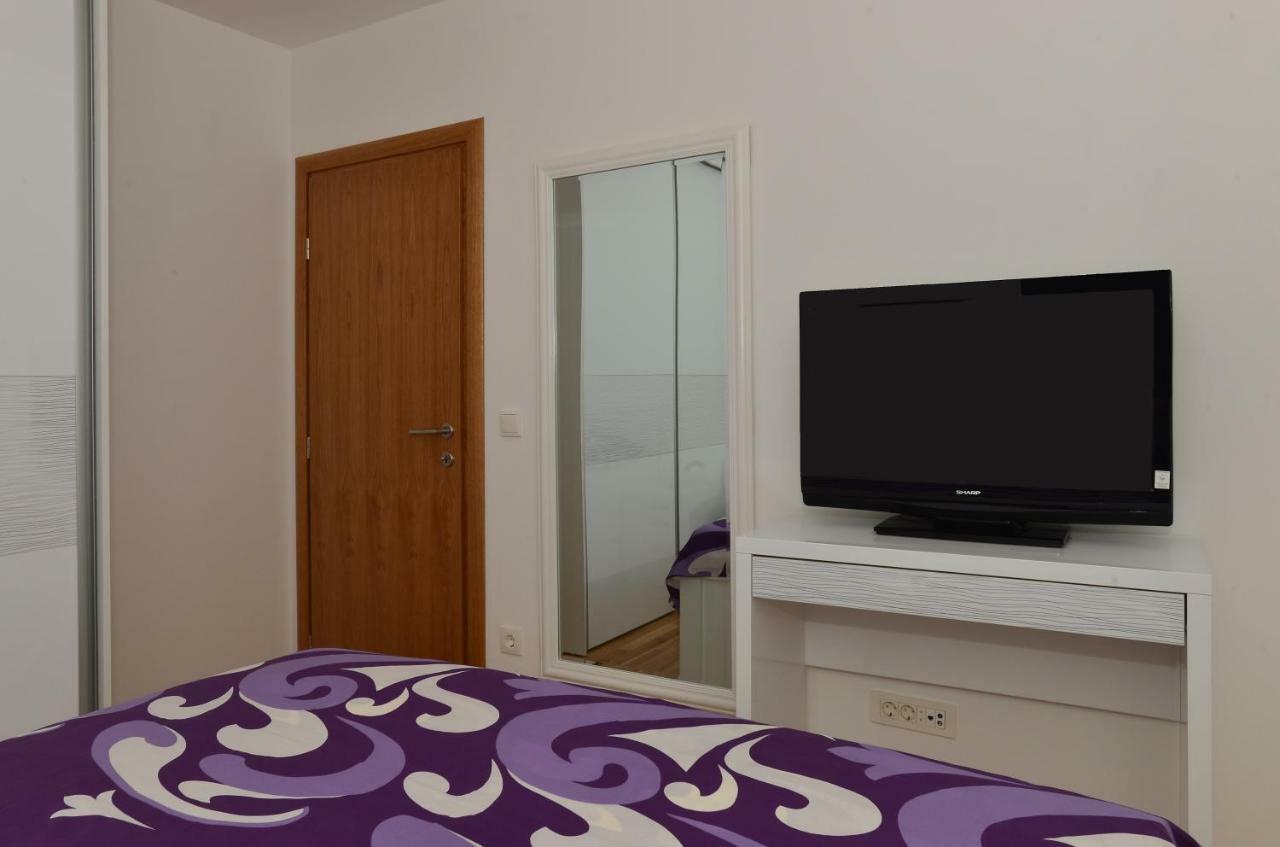 Apartman Dominik Макарска Экстерьер фото